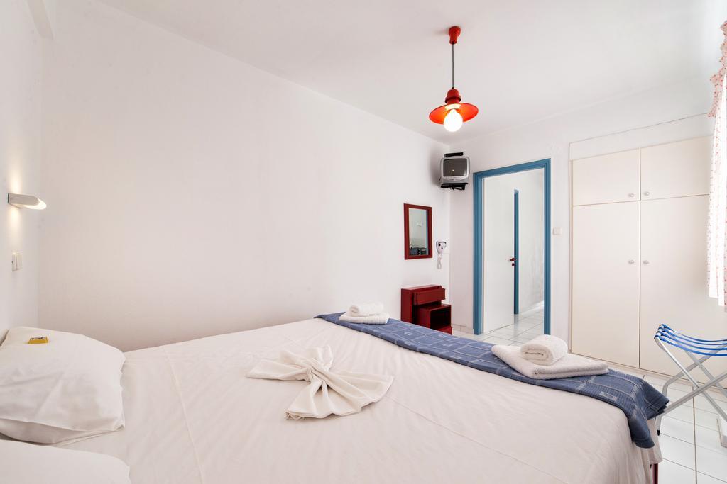 Fivos Apartments Aliki  Bagian luar foto