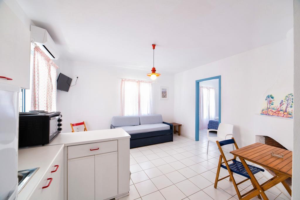 Fivos Apartments Aliki  Bagian luar foto