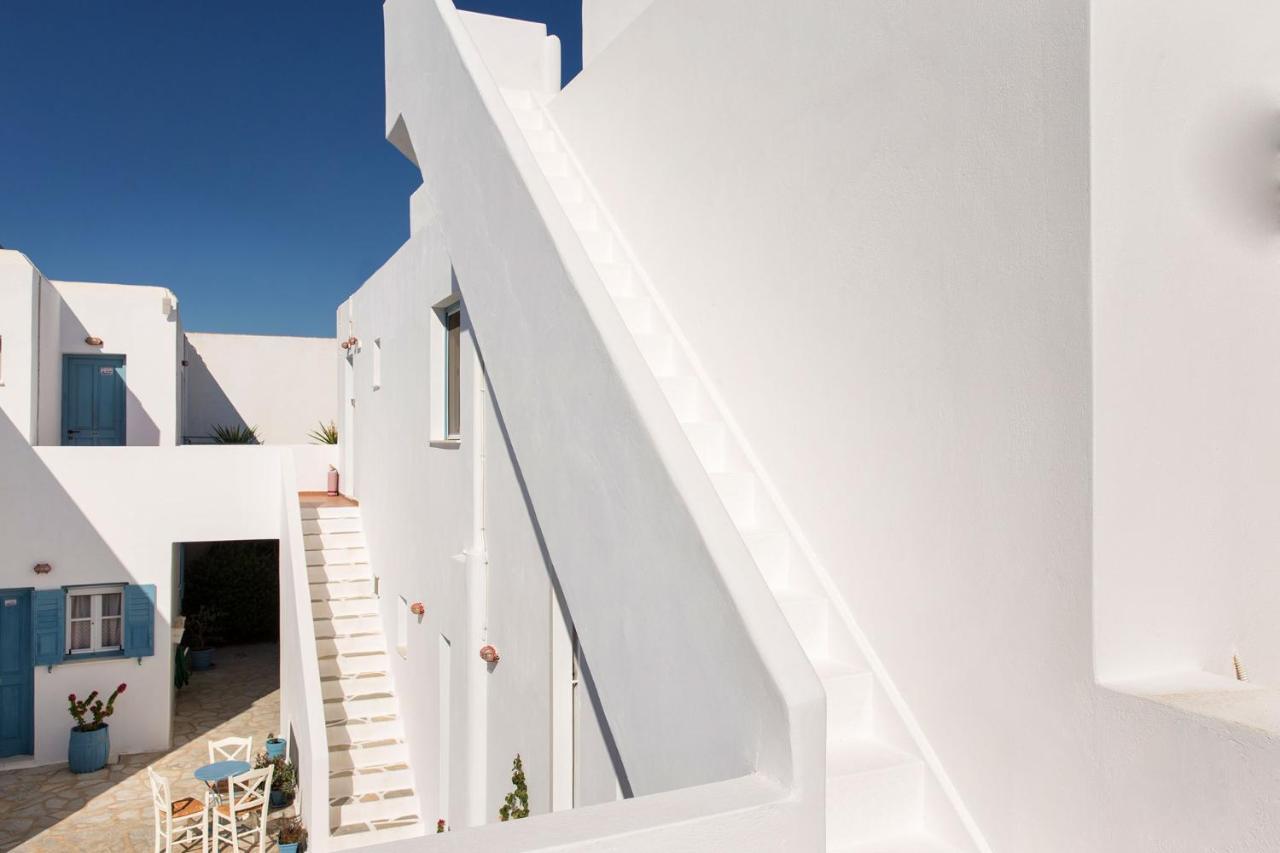 Fivos Apartments Aliki  Bagian luar foto